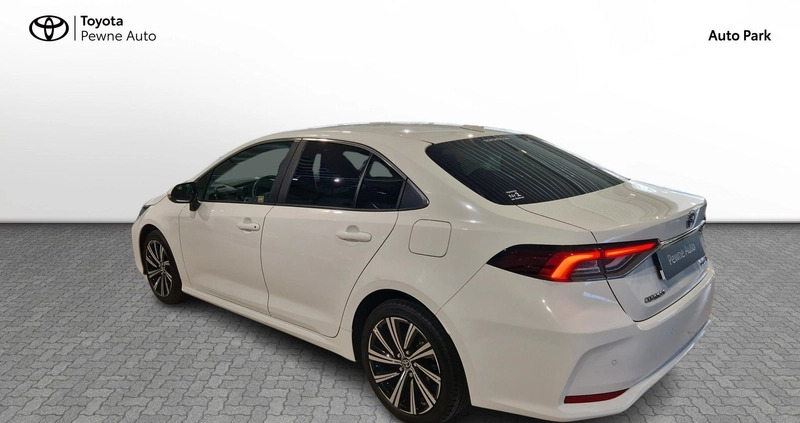 Toyota Corolla cena 109900 przebieg: 42183, rok produkcji 2022 z Łomianki małe 79